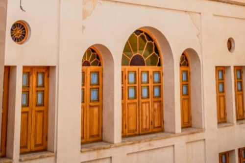 اقامتگاه سنتی خانه صبا کاشان