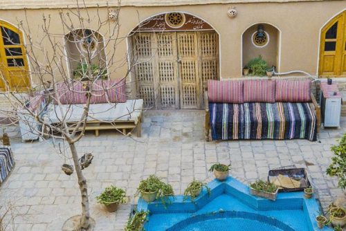 اقامتگاه بومگردی خانه نقلی کاشان